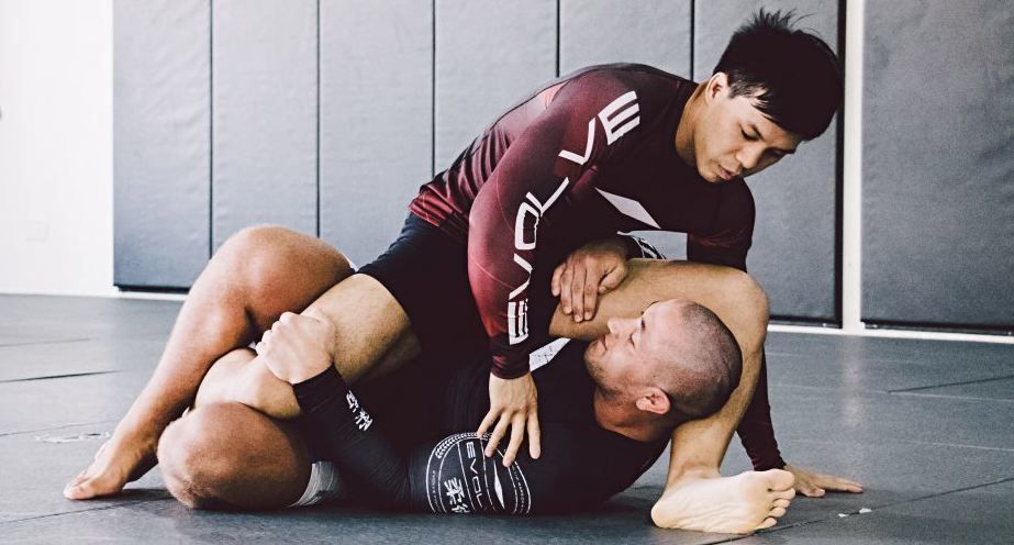 Belajar Beladiri Online - brazilian jiu-jitsu